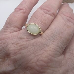 Elegant Gold and Cream Ring (1181)
